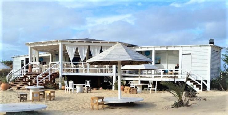 Beachhaus Praia De Chaves Rabil エクステリア 写真